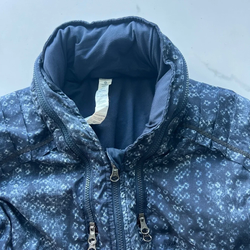 Lululemon jacket size 6 blue spring forward jacket running - Picture 7 of 13